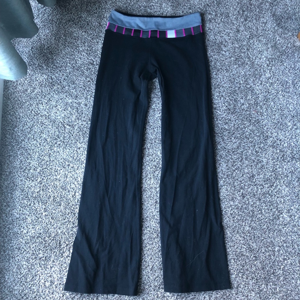 Lululemon workout pants 🖤